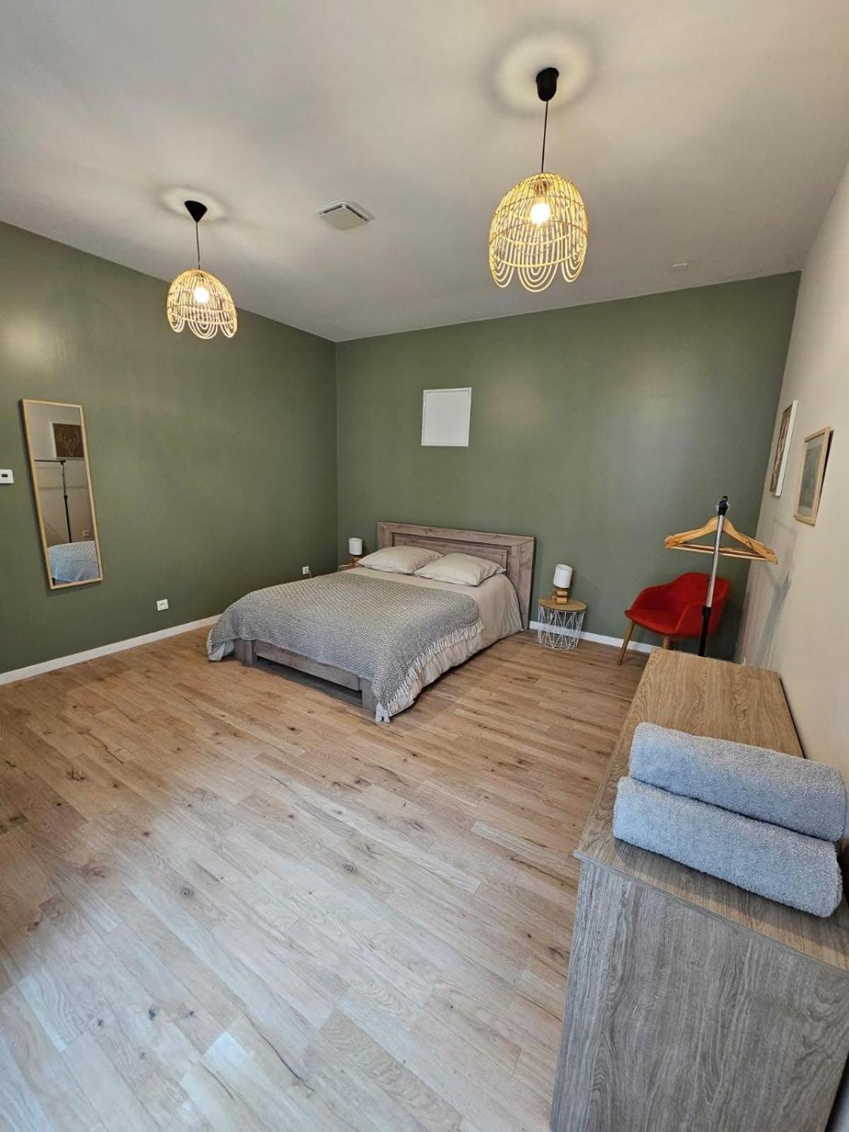 Les Appartements De Lucie Eaux Bonnes Bagian luar foto