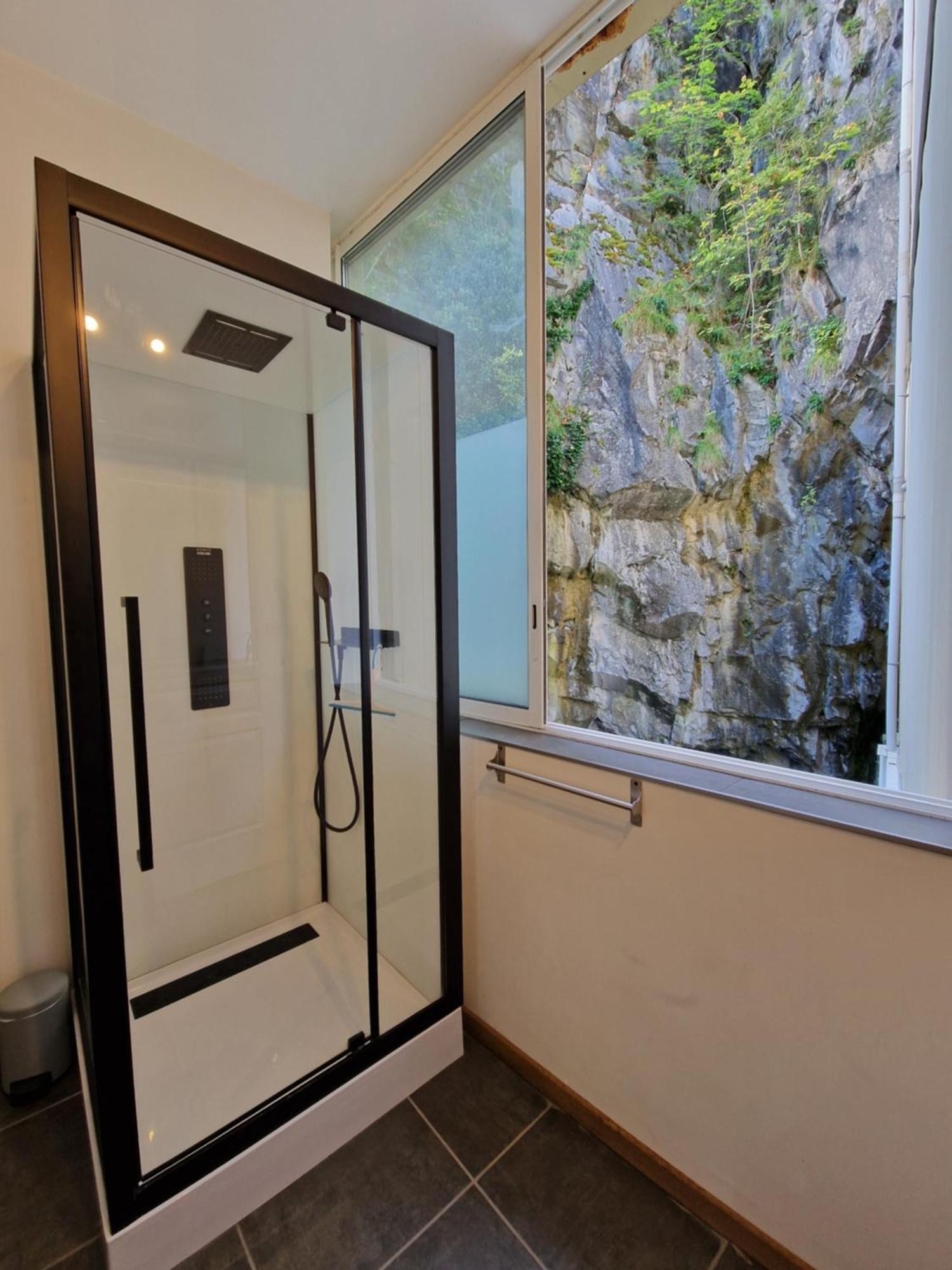 Les Appartements De Lucie Eaux Bonnes Bagian luar foto