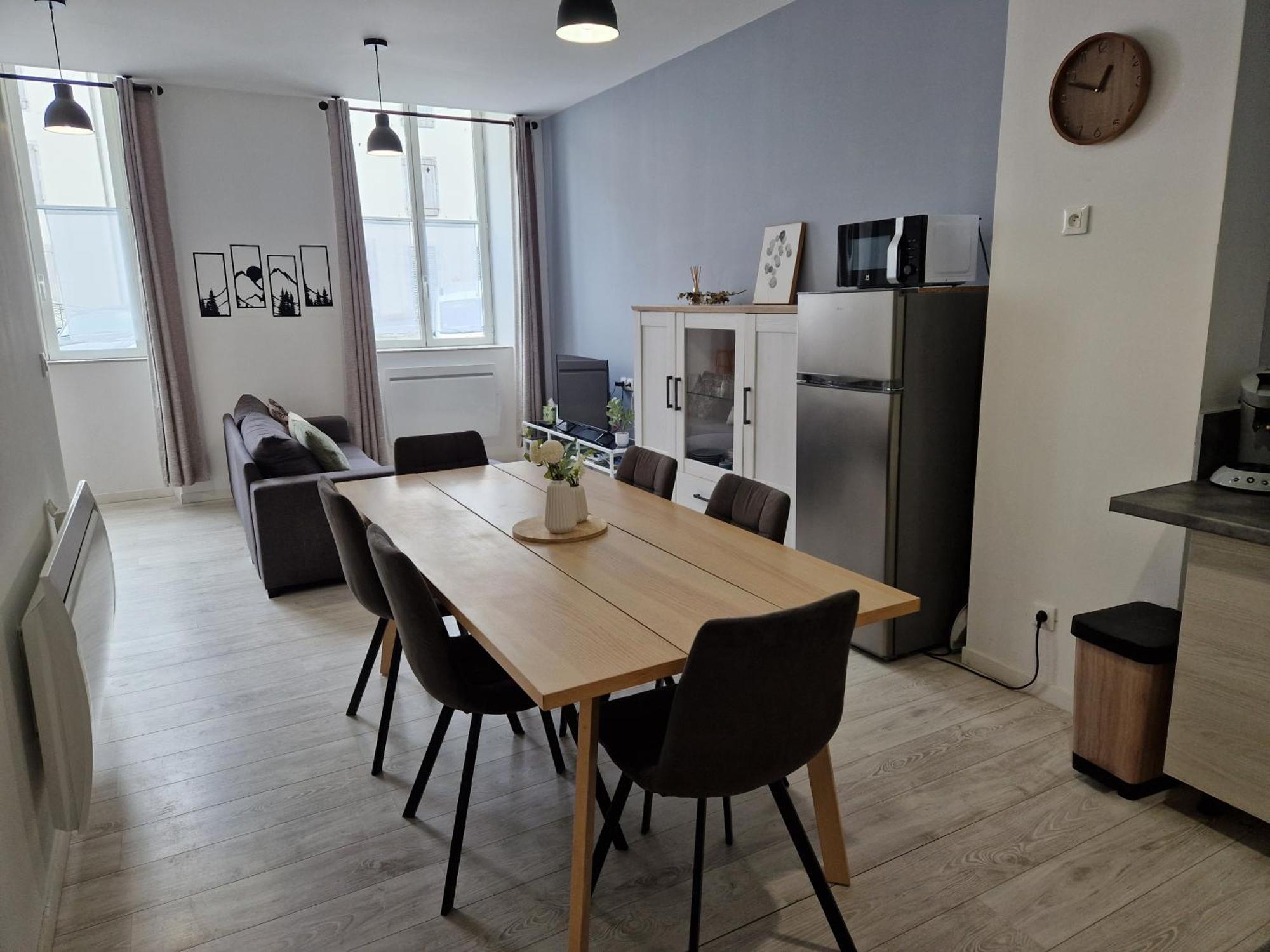 Les Appartements De Lucie Eaux Bonnes Bagian luar foto